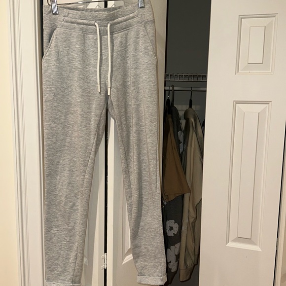 LIGHT GREY WOMENS JOGGERS - Picture 2 of 4